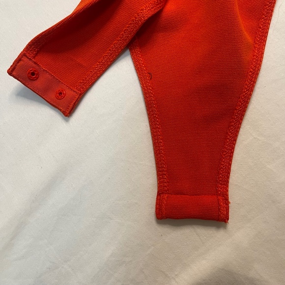 Sleeveless Ruched Bodysuit - Picture 3 of 5